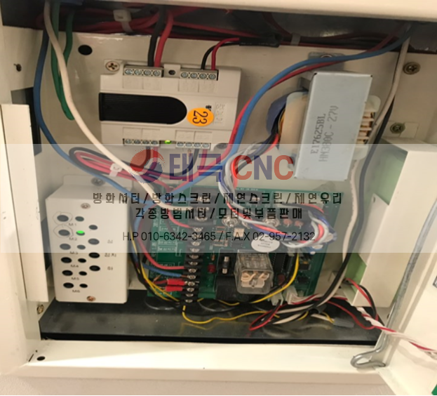 235149625_vOT9fzu5_9f1b0c8c6b817caf7add0a8c23b91f3c975d7342.png 이미지크게보기